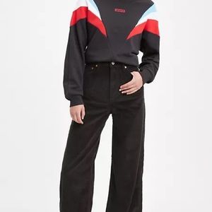 Black Levi rib cage corduroy pants size 26